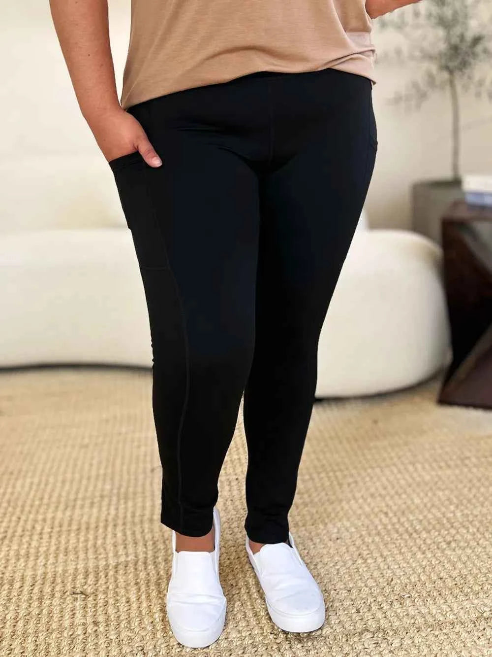 Wide Waistband Sports Leggings for Ultimate Comfort and Style