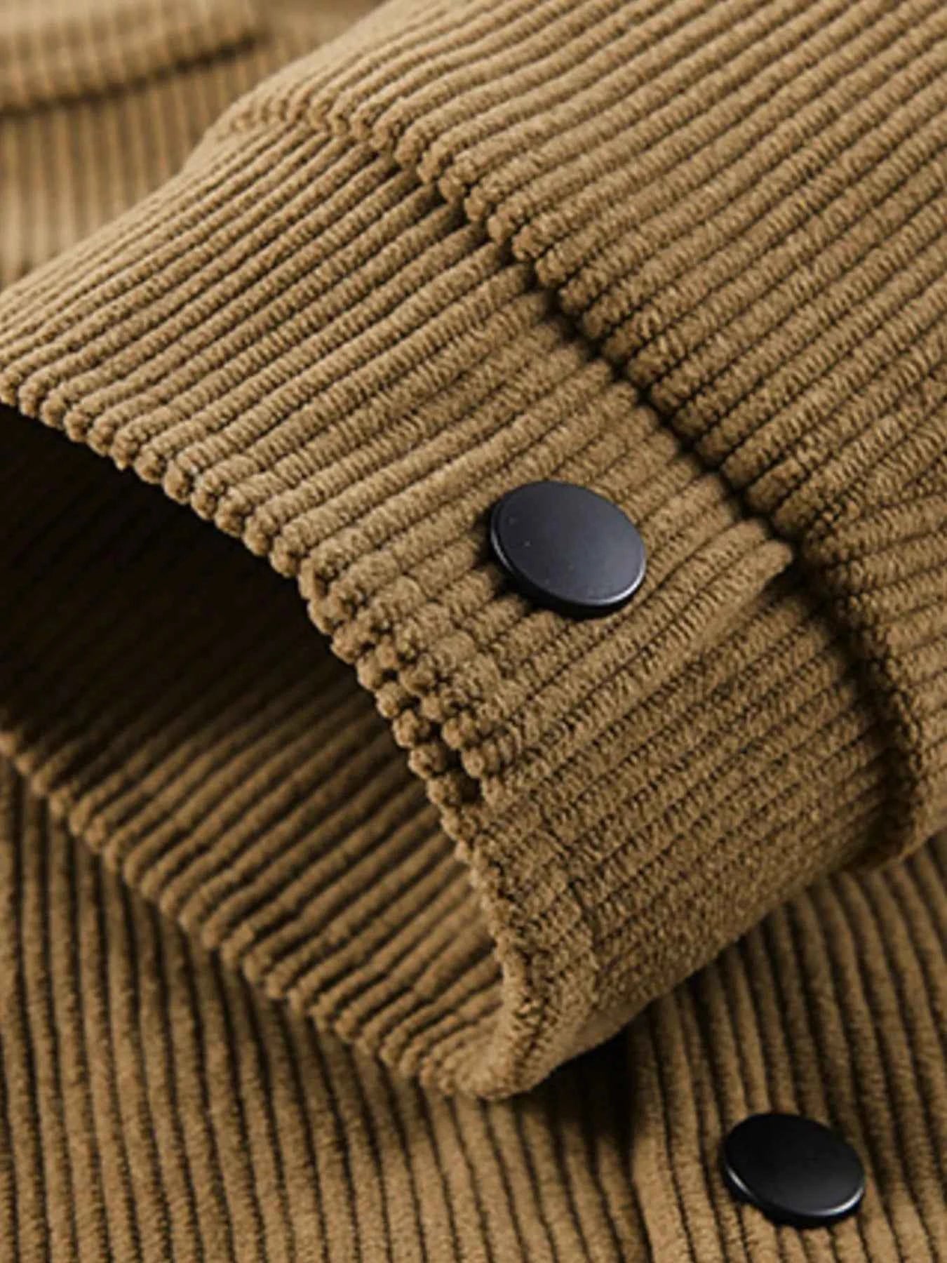 Men's Plus Size Corduroy Jacket with Chest Pockets - Stylish and Comfortable