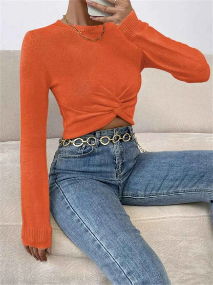 Twisted Front Cropped Knit Top for Stylish and Comfortable Wear